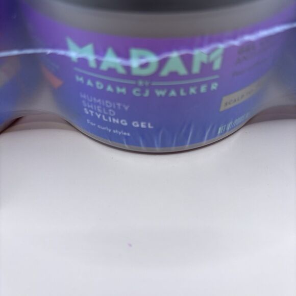 MADAM by Madam C.J. Walker Stretch & Define Curl Cream 10oz Each Pack Of 3 - Picture 3 of 5